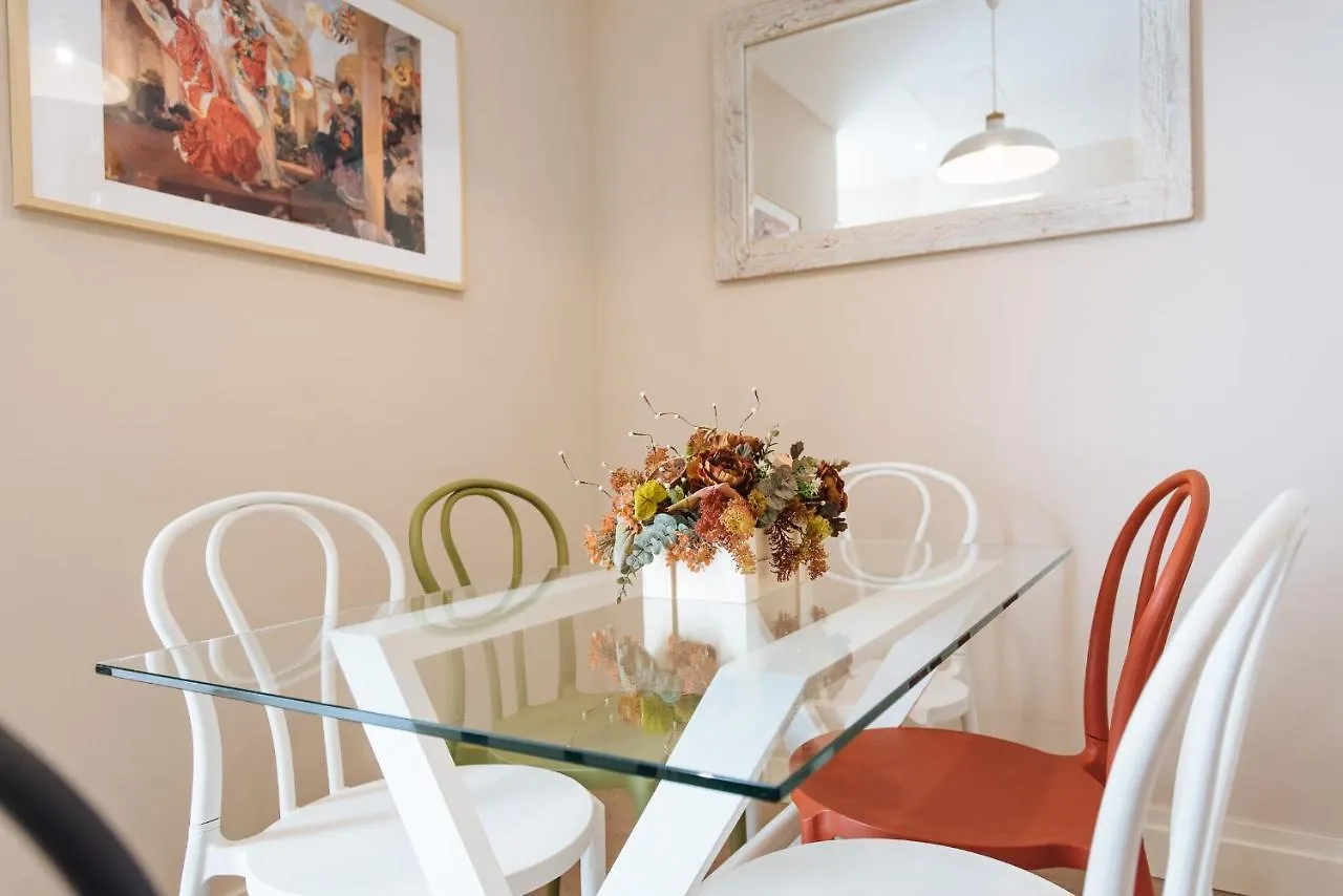Maestranza Boutique Apartment Seville Spain