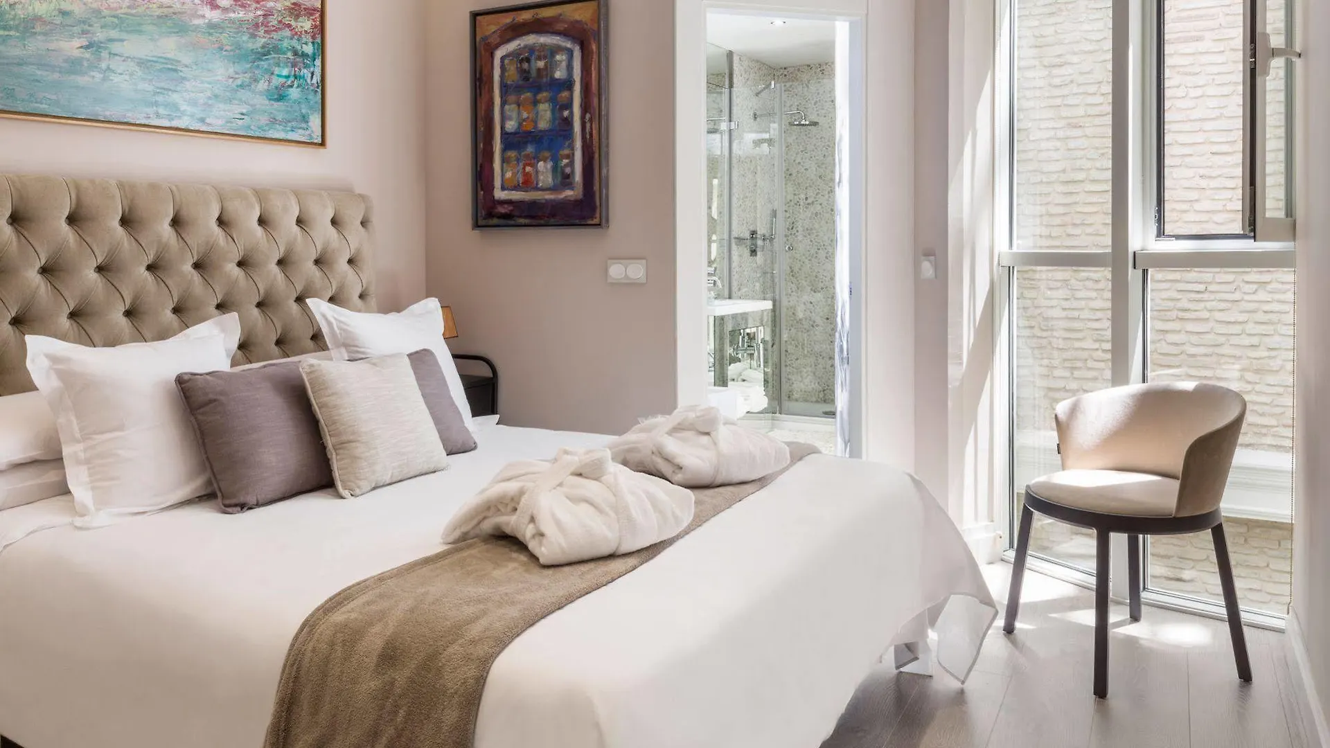 Maestranza Boutique Apartment Seville Spain